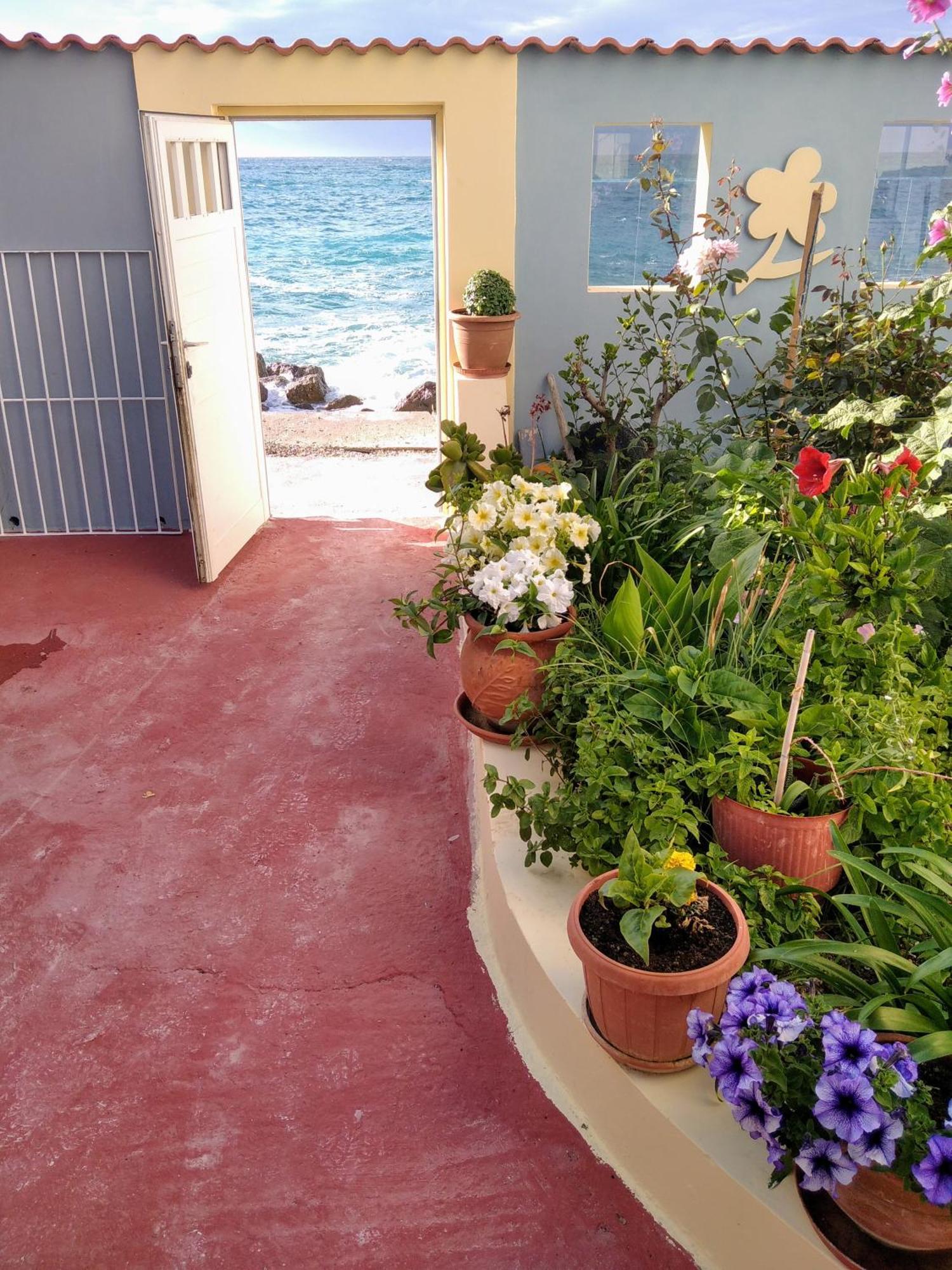 Apartamento House Next To The Sea Side Derveni Exterior foto